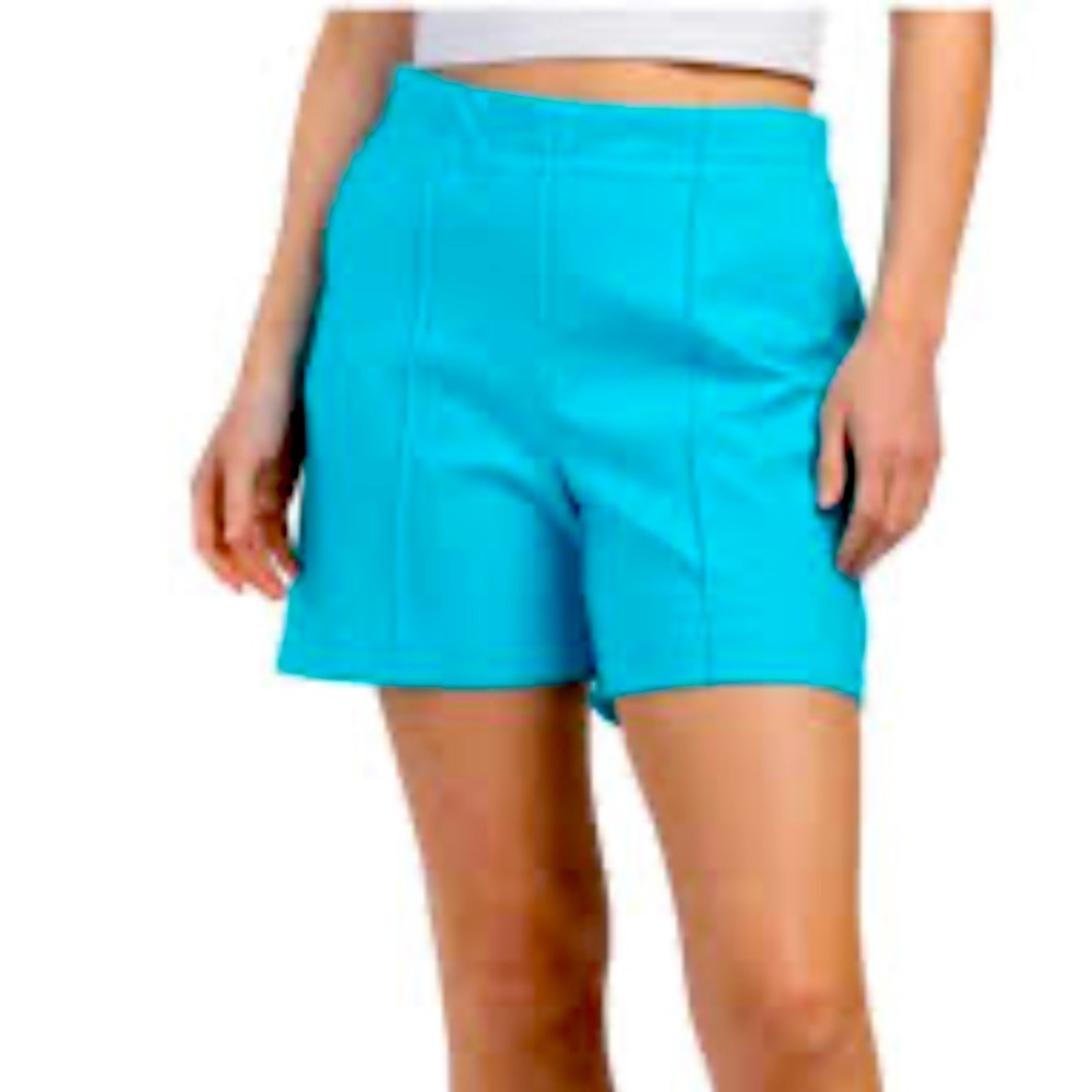 New RACHEL ZOE Stretch Shorts